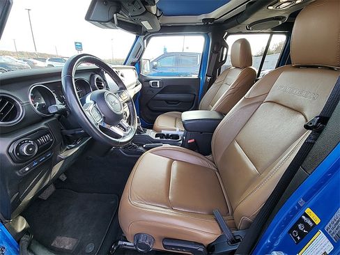 Used 2022 Jeep Wrangler Unlimited Rubicon 4xe w/ Cold Weather Group image 15