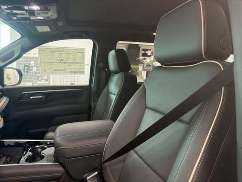 New 2026 Chevrolet Tahoe Premier w/ Sun And Tow Package AWD/4WD image 15