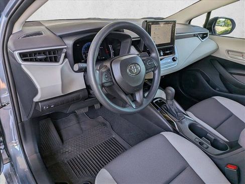 Certified 2026 Toyota Corolla LE w/ LE Premium Package FWD image 10