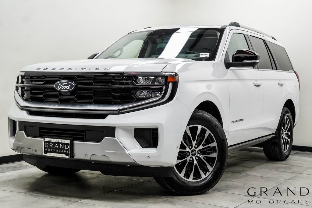 Used 2025 Ford Expedition Platinum AWD/4WD image 1