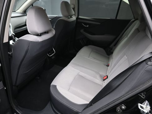 Used 2022 Subaru Outback Premium image 23