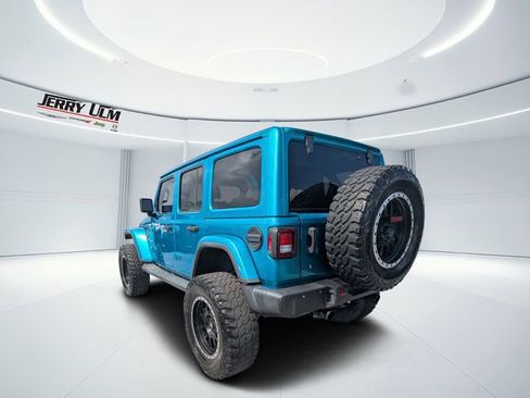 Used 2020 Jeep Wrangler Unlimited Sahara w/ Uconnect 4C Nav & Sound Group image 5
