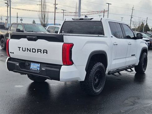 Used 2024 Toyota Tundra SR5 image 6