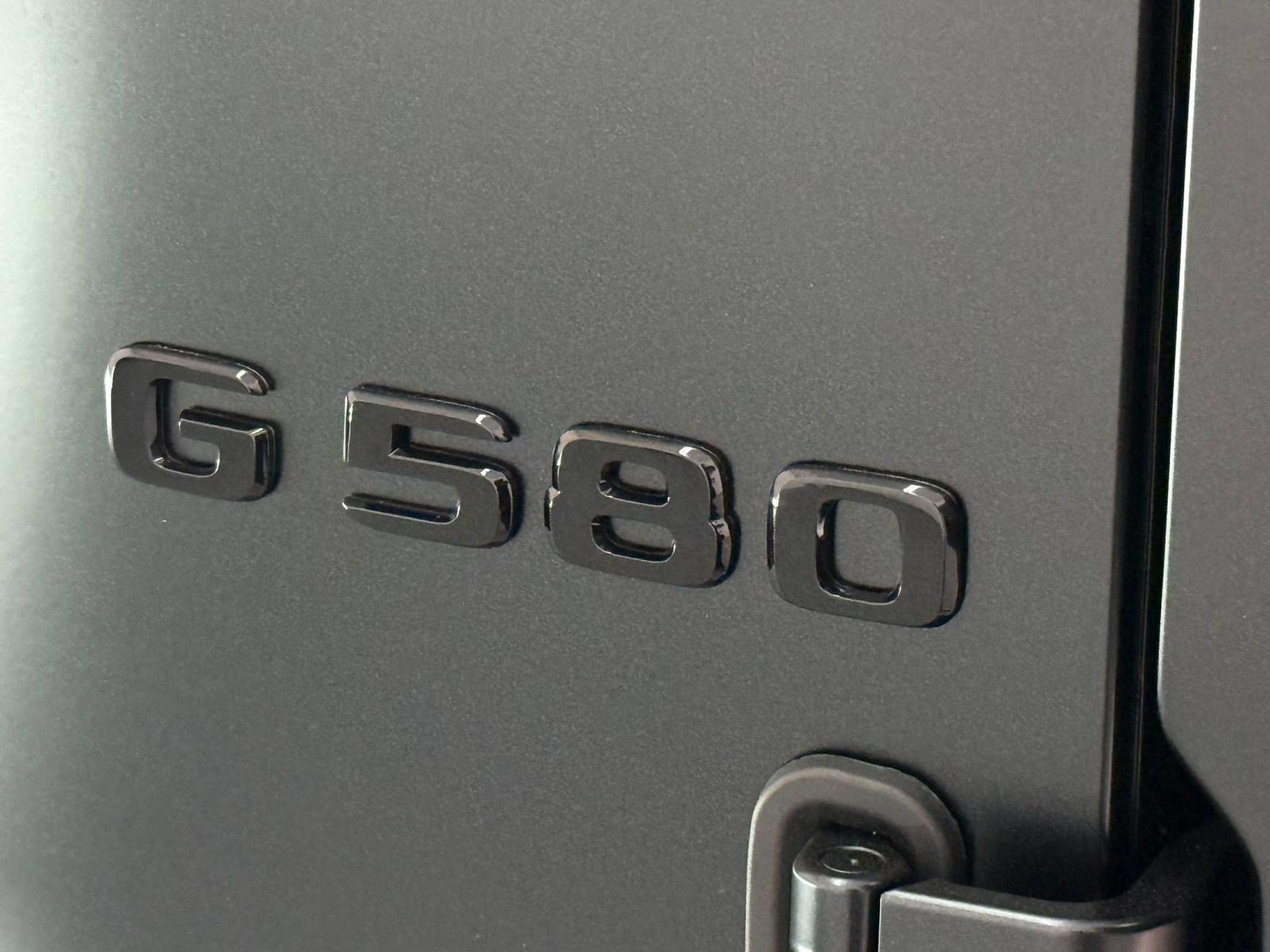 New 2027 Mercedes-Benz G 580 e image 26
