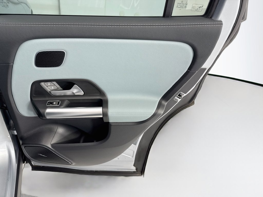 Certified 2026 Mercedes-Benz GLA 250 image 25