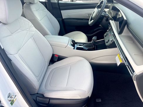 New 2026 Hyundai Tucson SE image 26