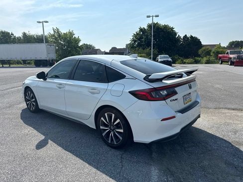 Used 2022 Honda Civic EX-L image 3
