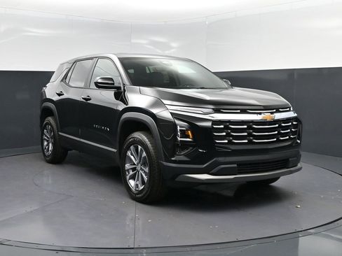 New 2026 Chevrolet Equinox LT w/ Convenience Package II image 9