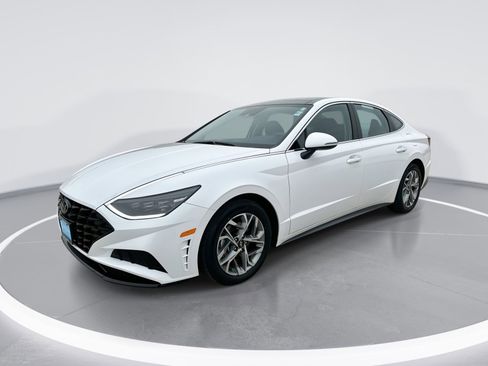 Used 2023 Hyundai Sonata SEL w/ Convenience Package image 1