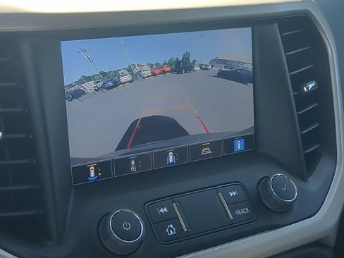 Certified 2023 GMC Acadia Denali w/ Denali Technology Package AWD/4WD image 14