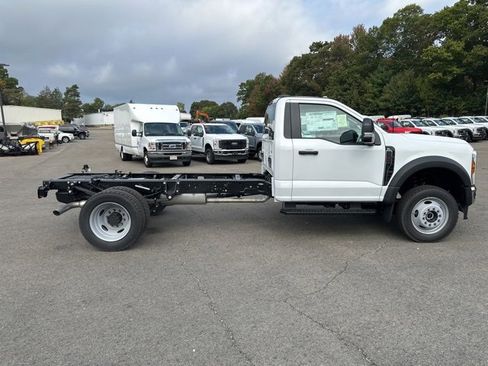 New 2026 Ford F550 4x4 Regular Cab Super Duty image 8