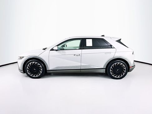 Used 2023 Hyundai Ioniq 5 Limited AWD/4WD image 4