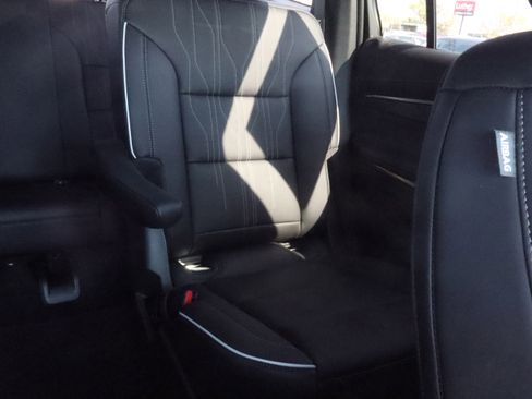 New 2026 Buick Enclave Avenir w/ Super Cruise Package image 12