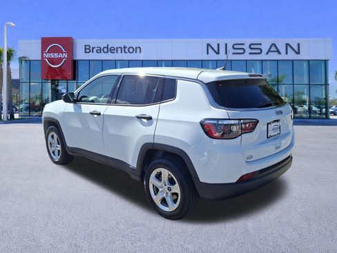 Used 2023 Jeep Compass Sport AWD/4WD image 7