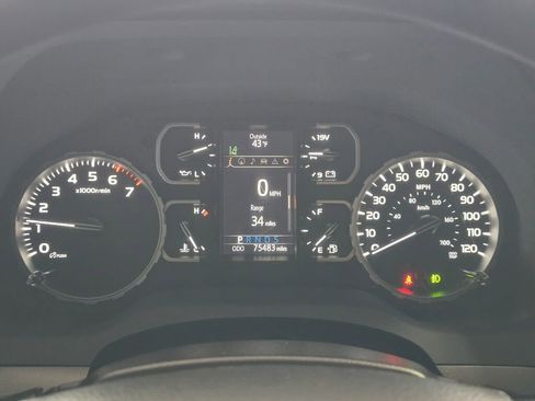 Used 2018 Toyota Tundra Limited image 27