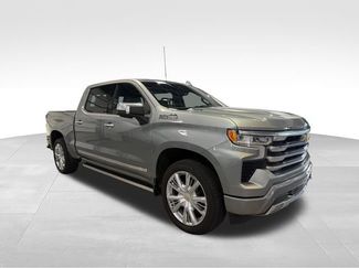 Used 2025 Chevrolet Silverado 1500 High Country RWD video 3