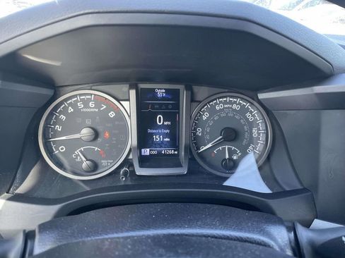 Used 2023 Toyota Tacoma TRD Off-Road image 36