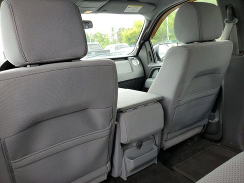 Used 2014 Ford F150 XLT w/ XLT Chrome Package RWD image 28