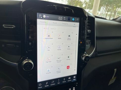 New 2022 RAM 1500 Big Horn image 43