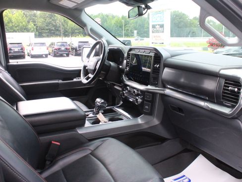 Used 2021 Ford F150 Lariat w/ Trailer Tow Package AWD/4WD image 34