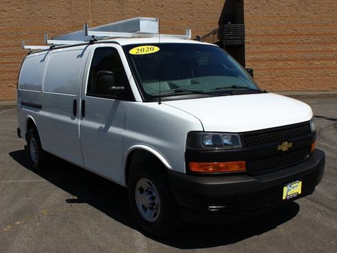 Used 2020 Chevrolet Express 2500 w/ Driver Convenience Package RWD image 1