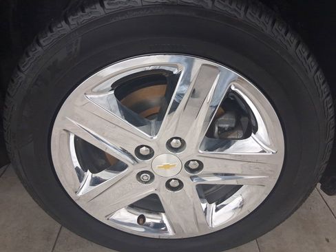 Used 2015 Chevrolet Equinox LTZ FWD image 11