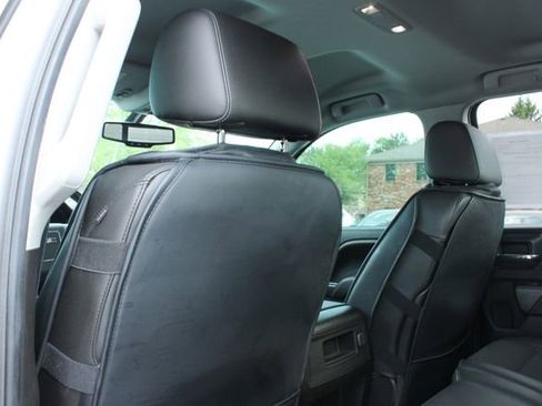 Used 2015 GMC Sierra 1500 SLE image 31