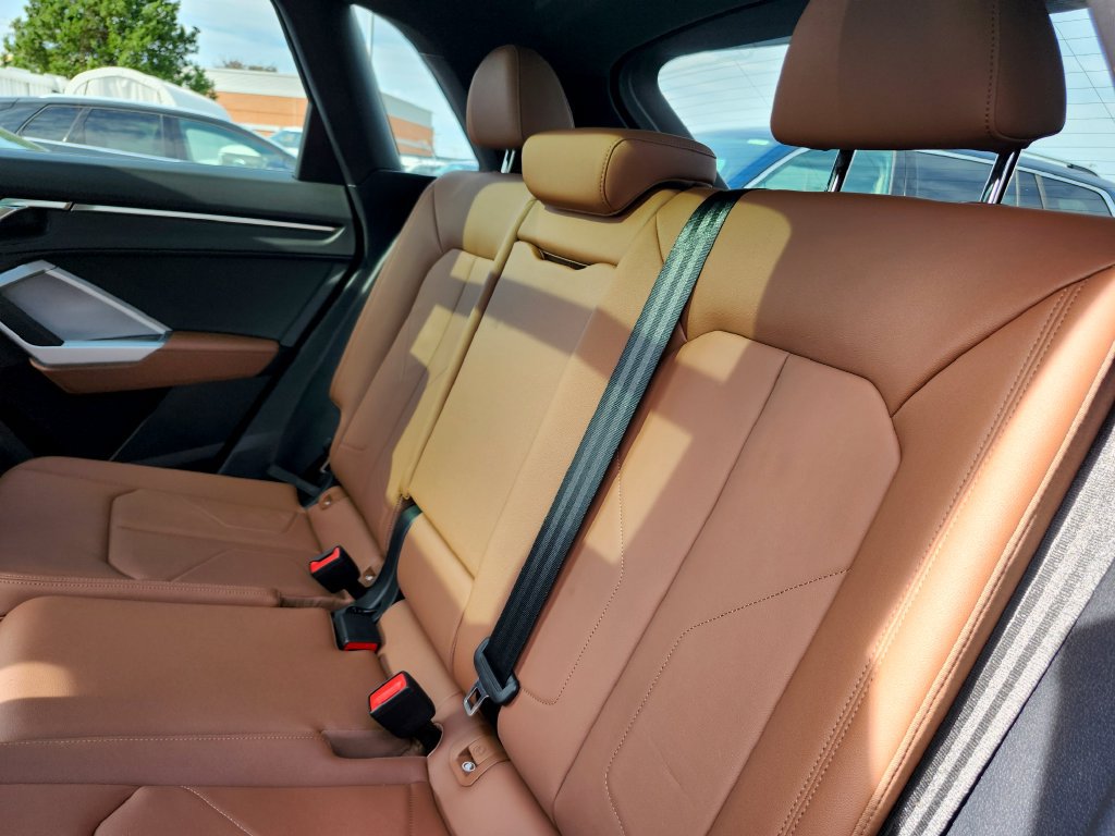 Certified 2024 Audi Q3 2.0T Premium AWD/4WD image 13