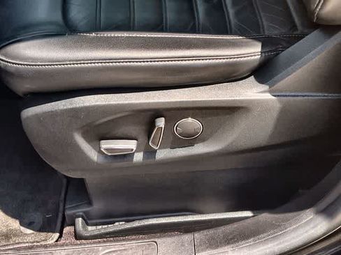 Used 2016 Ford Edge SEL w/ Equipment Group 201A FWD image 31