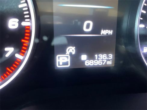 Used 2020 Subaru Outback Premium image 24