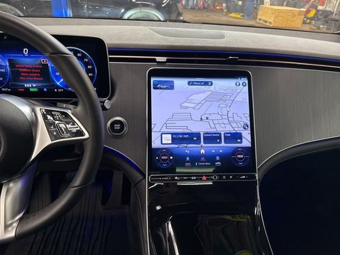 Certified 2025 Mercedes-Benz EQE 350+ 4MATIC SUV image 17