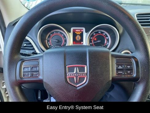 Used 2013 Dodge Journey SXT w/ Flexible Seating Group FWD image 9
