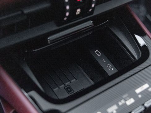 New 2026 Porsche Cayenne Coupe image 22