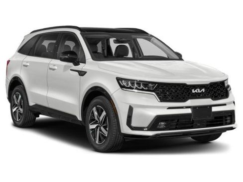 Used 2023 Kia Sorento EX w/ Panoramic Sunroof Package FWD image 9