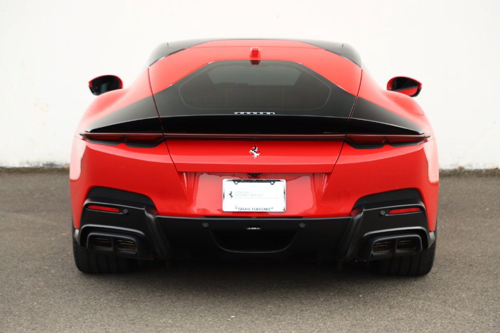 Certified 2026 Ferrari 12Cilindri RWD image 7