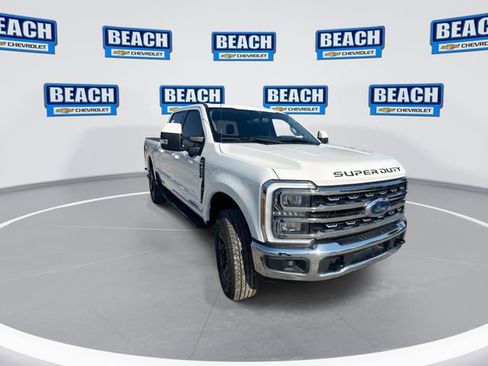 Used 2023 Ford F250 Lariat w/ Tremor Off-Road Package image 2