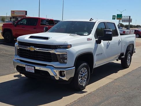 New 2026 Chevrolet Silverado 2500 LT w/ Safety Package AWD/4WD image 1