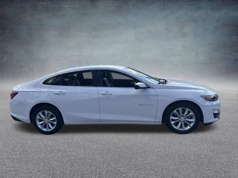 Used 2022 Chevrolet Malibu LT FWD image 5