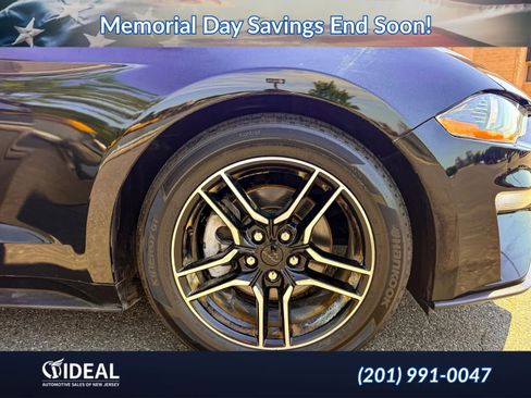 Used 2018 Ford Mustang Premium w/ Equipment Group 201A RWD image 38