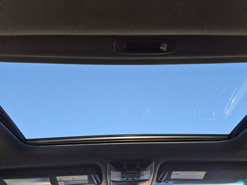 Used 2023 Lexus GX 460 Luxury w/ Accessory Package image 20