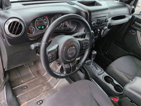 Used 2014 Jeep Wrangler Unlimited Sport w/ Quick Order Package 24S image 13