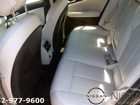 Used 2025 Genesis G70 2.5T AWD/4WD image 15