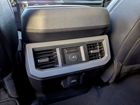 Used 2025 Ford F350 Lariat AWD/4WD image 14
