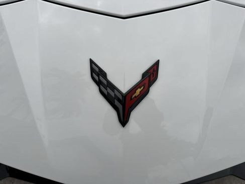 Used 2024 Chevrolet Corvette Stingray Coupe w/ 1LT RWD image 10