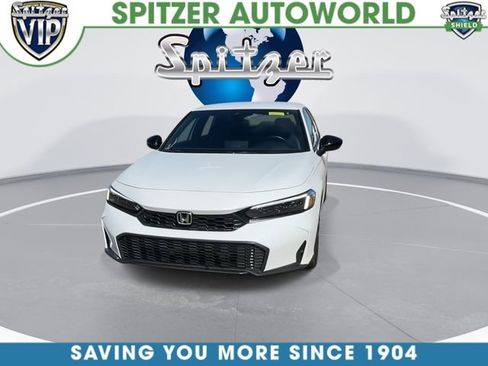 Used 2025 Honda Civic Sport image 3