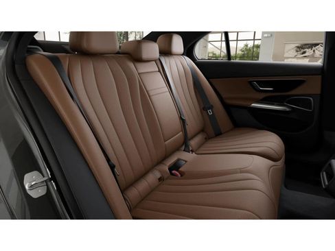 New 2026 Mercedes-Benz E 350 Sedan image 4