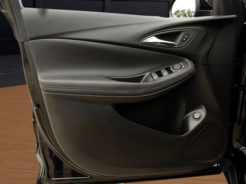 Used 2023 Buick Encore GX Select image 9