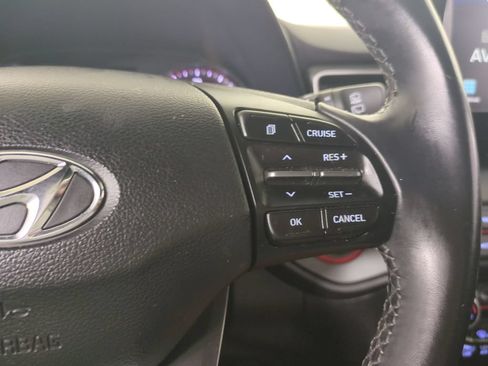 Used 2020 Hyundai Veloster 2.0 Premium FWD image 32