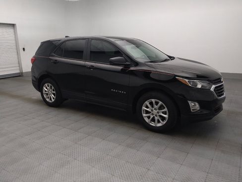 Used 2020 Chevrolet Equinox LS FWD image 11