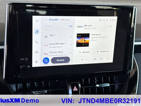 Used 2024 Toyota Corolla SE image 28